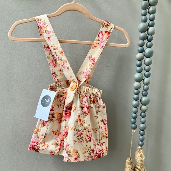 Suspender skirt - Picture 2 of 7